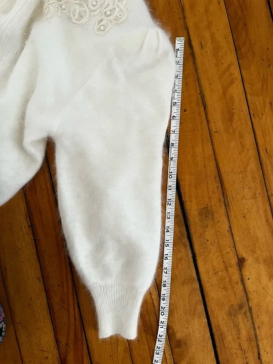 Vintage 80s Eddie Dassin Beaded Angora Cardigan, Size Medium - Picture 15 of 15